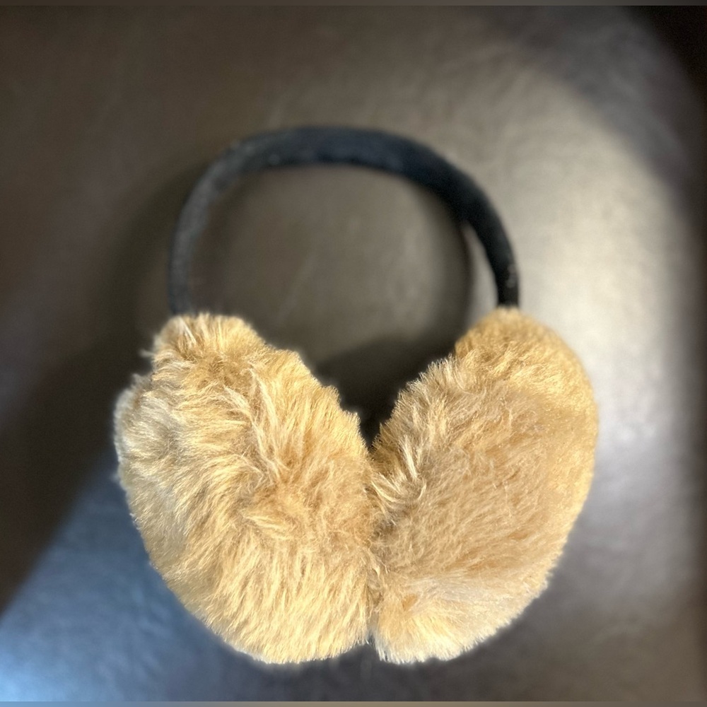 Ear muffs